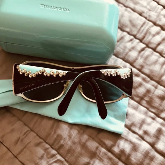 Tiffany Sunglasses - Picture 4 of 4